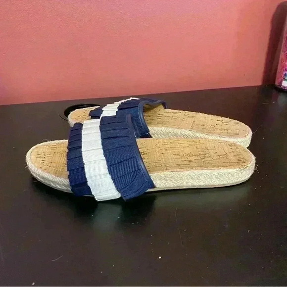 Jack Rogers Sandals - Picture 5 of 9